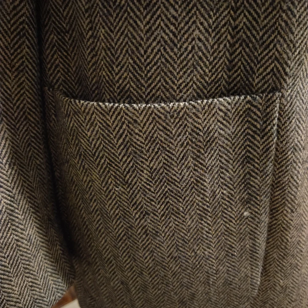 Classic Gray Tweed Blazer - Picture 8 of 14